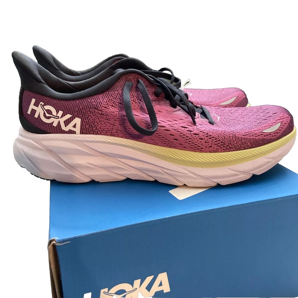 Hoka One One Clifton Women's Size 9.5 Running Shoes Purple sneakers